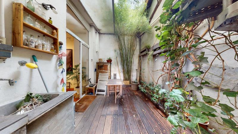 Loft - 97 m² - 3 pièces