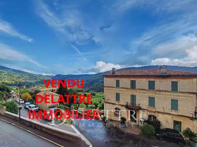 Maison de village - 106 m² - 4 pièces