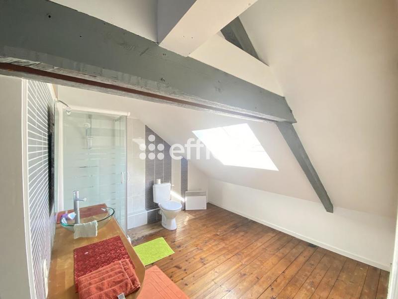 Appartement - 198 m² - 10 pièces