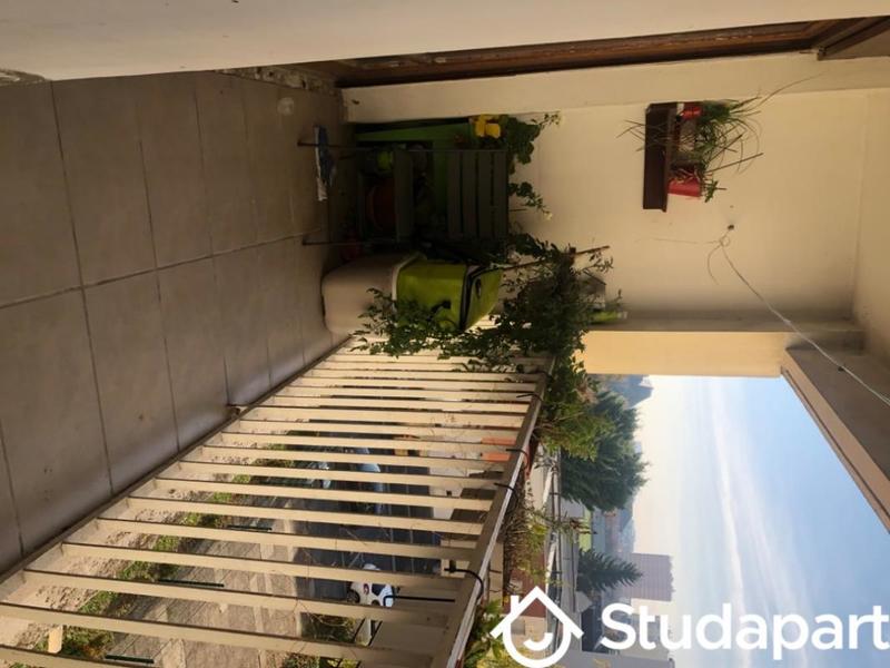 Chambre - 11 m² - 1 pièce