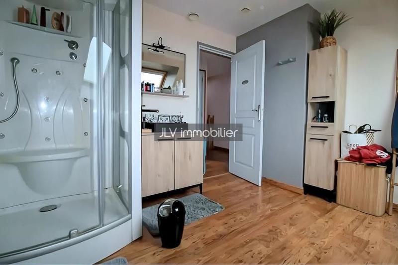 Maison - 170 m² - 7 pièces