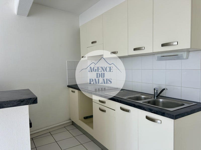 Appartement - 82 m² - 4 pièces