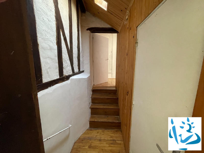 Maison - 130 m² - 2 pièces