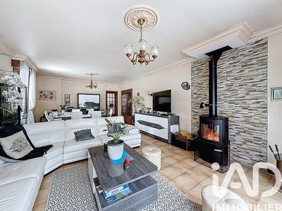 Maison - 186 m² - 5 pièces