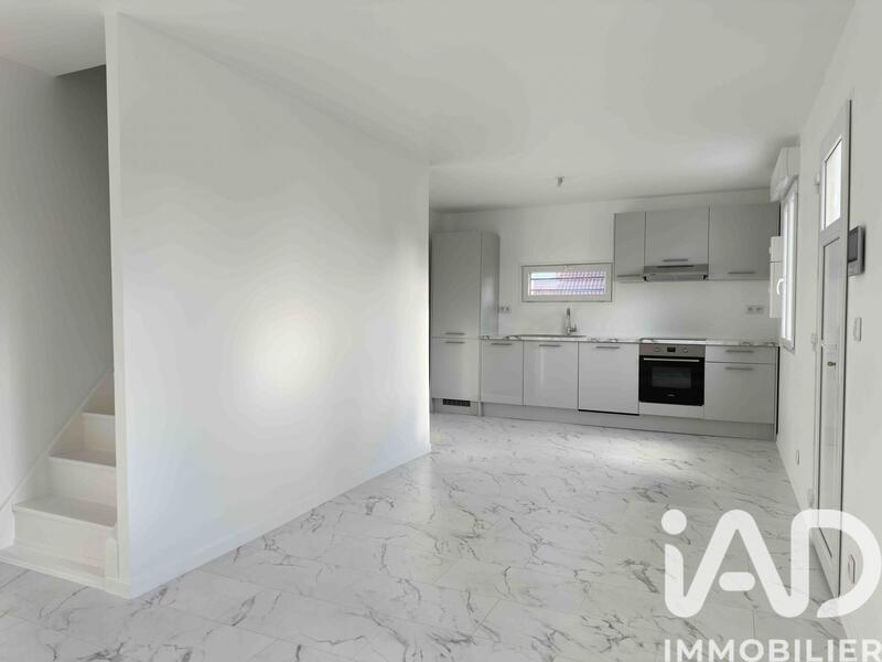 Maison - 64 m² - 4 pièces