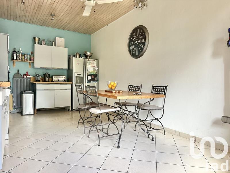 Maison - 185 m² - 10 pièces