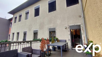 Appartement - 138 m² - 4 pièces