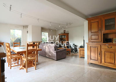 Maison - 125 m² - 5 pièces