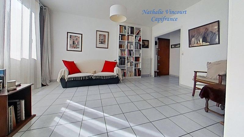 Appartement - 88 m² - 5 pièces