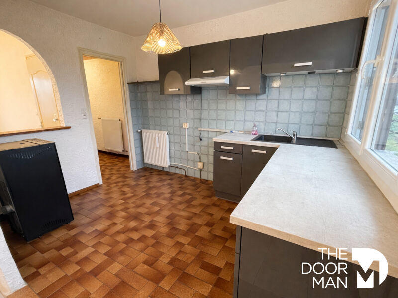 Maison - 77 m² - 5 pièces