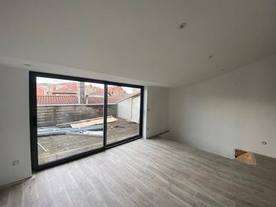 Appartement - 99 m² - 4 pièces