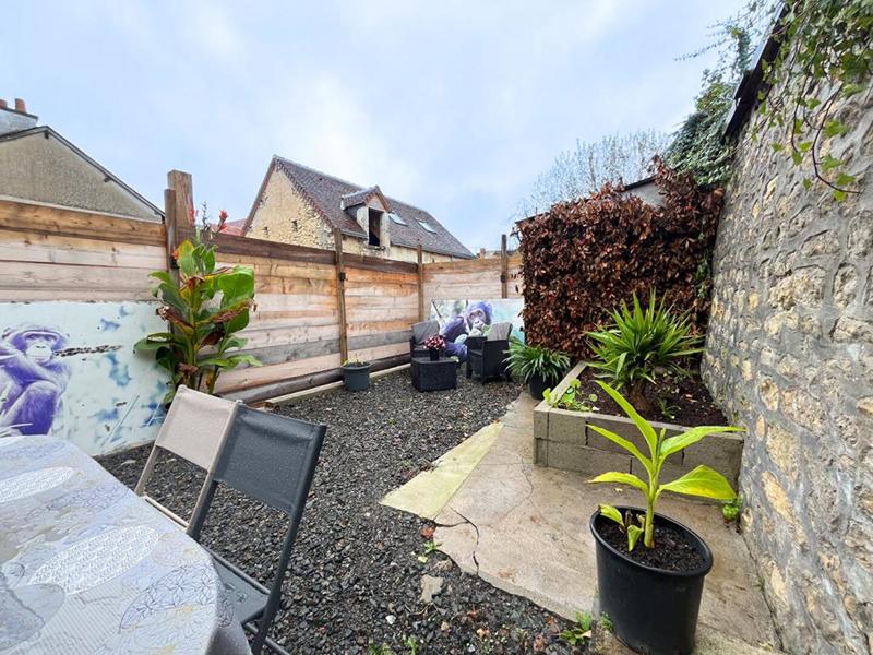 Maison - 165 m² - 8 pièces