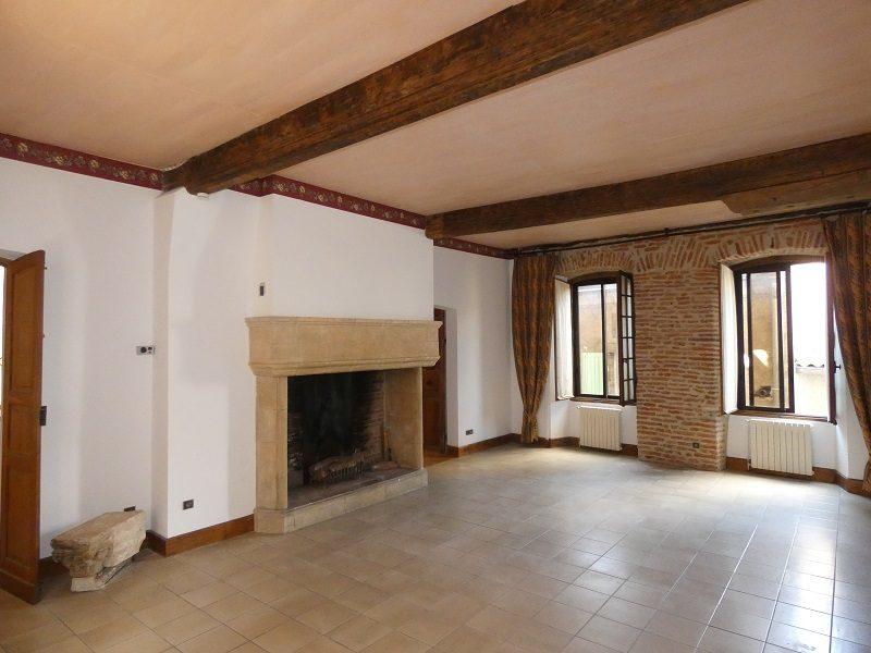 Maison ancienne - 195 m² - 8 pièces