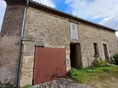 Maison - 80 m² - 5 pièces