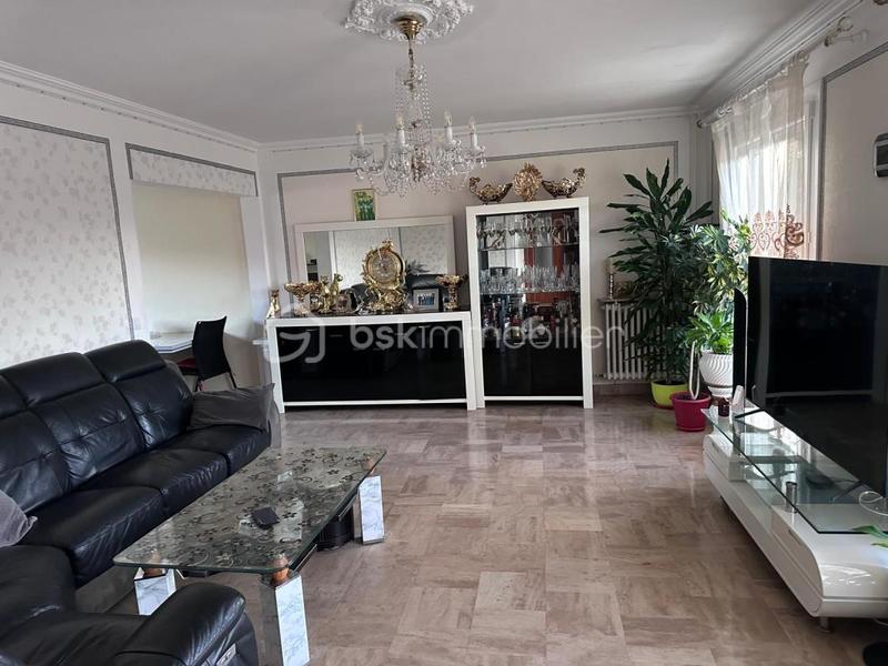 Maison de ville - 146 m² - 7 pièces