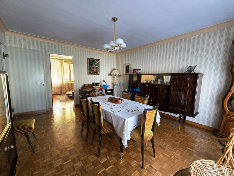 Maison - 92 m² - 4 pièces