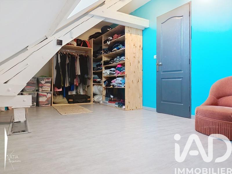 Maison - 214 m² - 10 pièces