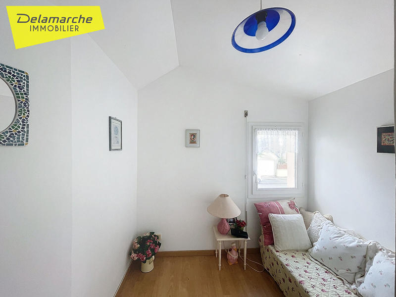 Maison - 75 m² - 5 pièces