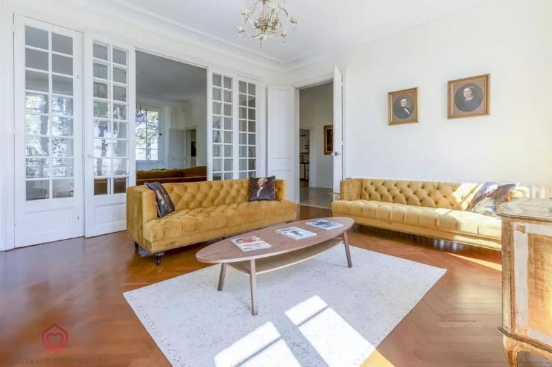 Manoir - 430 m² - 10 pièces