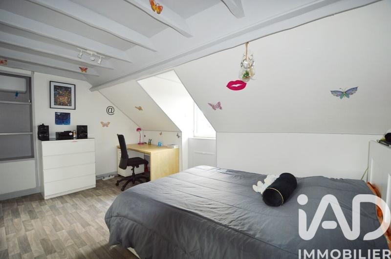 Maison - 142 m² - 7 pièces