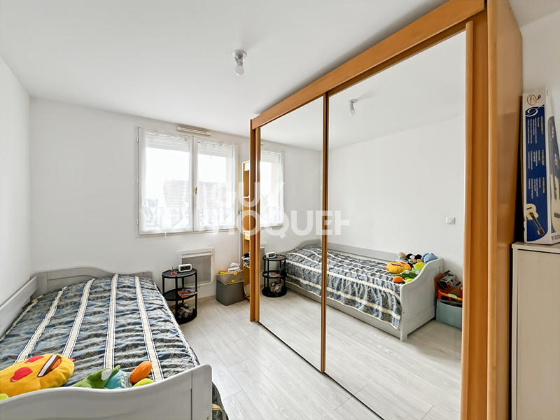 Maison - 81 m² - 5 pièces