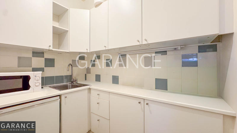 Bureau - 100 m² - 4 pièces