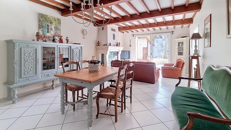 Mas - 206 m² - 7 pièces