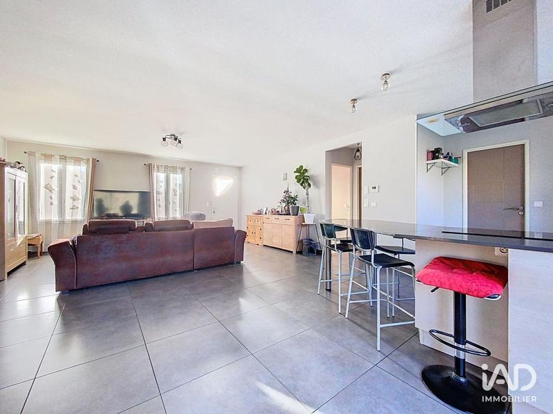 Maison - 93 m² - 5 pièces