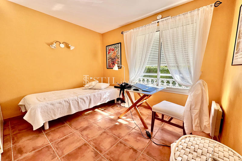 Appartement - 107 m² - 4 pièces