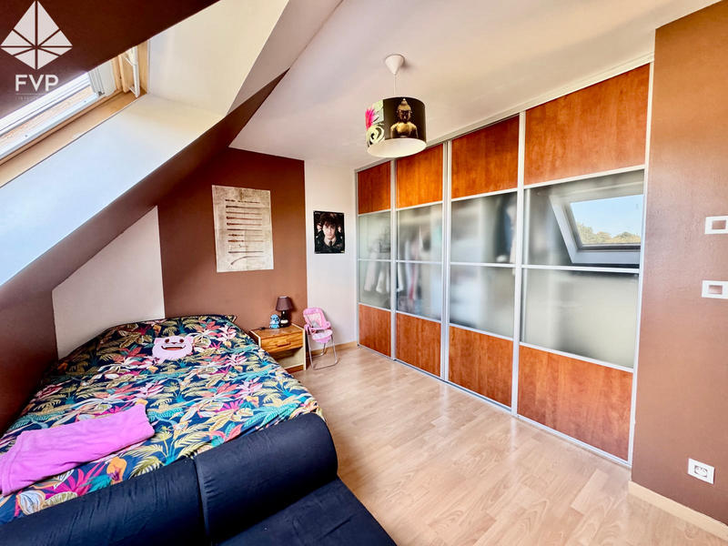 Maison - 170 m² - 7 pièces