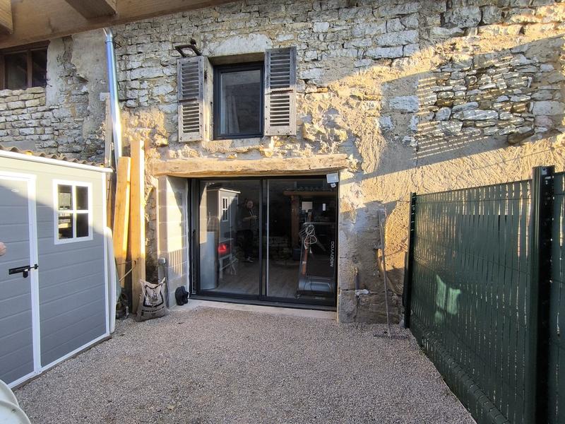 Maison - 99 m² - 3 pièces