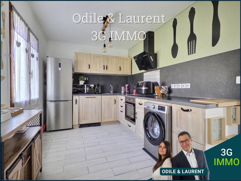 Maison - 99 m² - 5 pièces