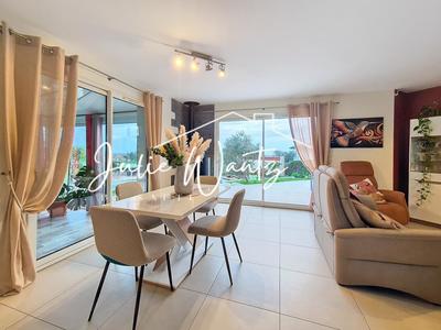 Maison - 118 m² - 5 pièces