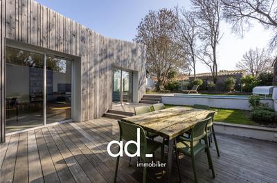 Maison contemporaine - 180 m² - 6 pièces