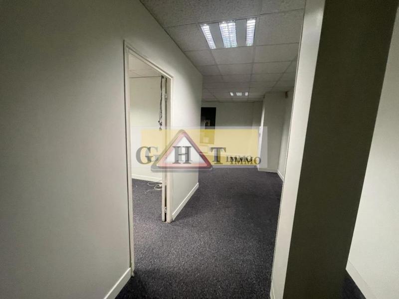 Bureau - 164 m²