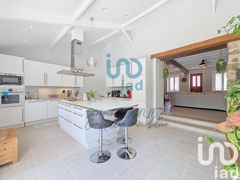 Maison - 138 m² - 5 pièces