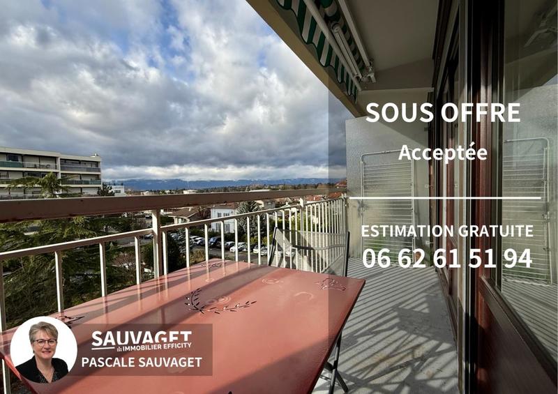 Studio - 25 m² - 1 pièce