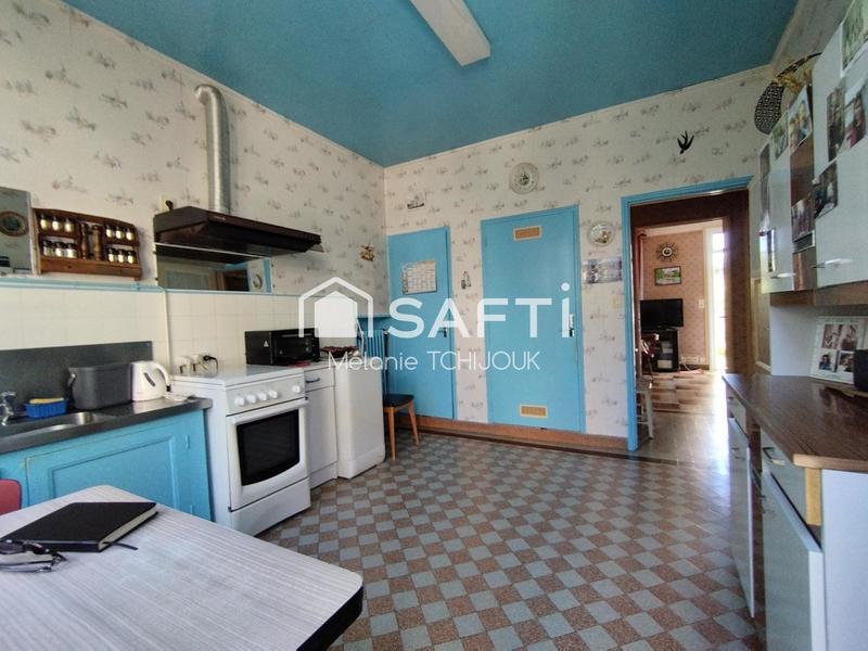 Maison - 96 m² - 5 pièces