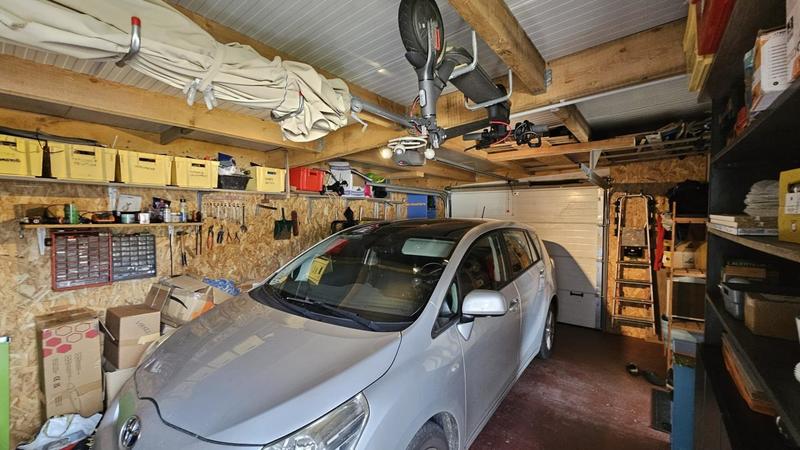 Maison - 92 m² - 5 pièces