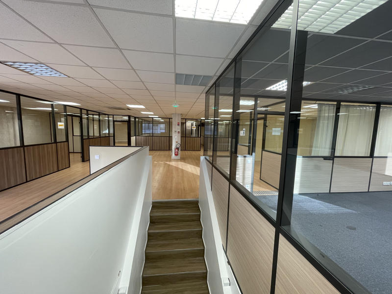 Bureau - 800 m²