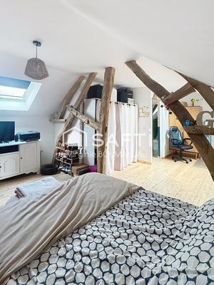 Maison - 105 m² - 4 pièces