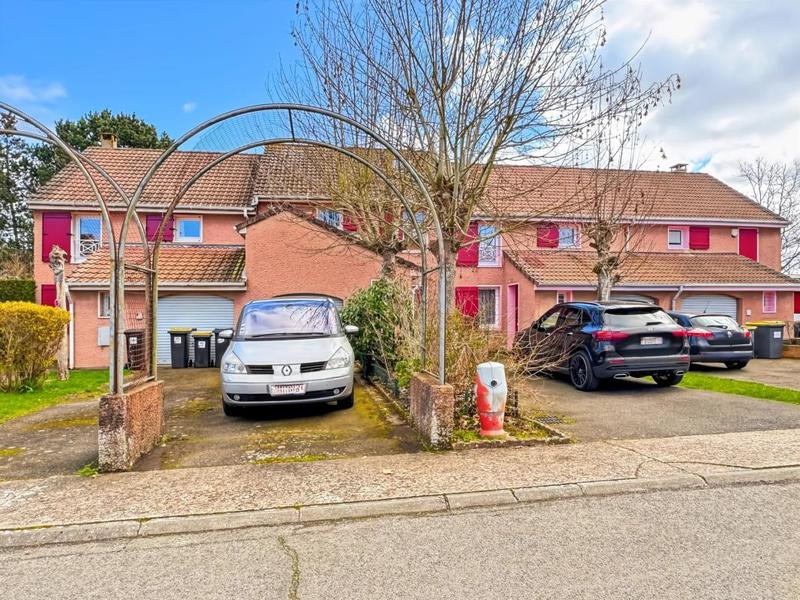 Maison - 80 m² - 5 pièces