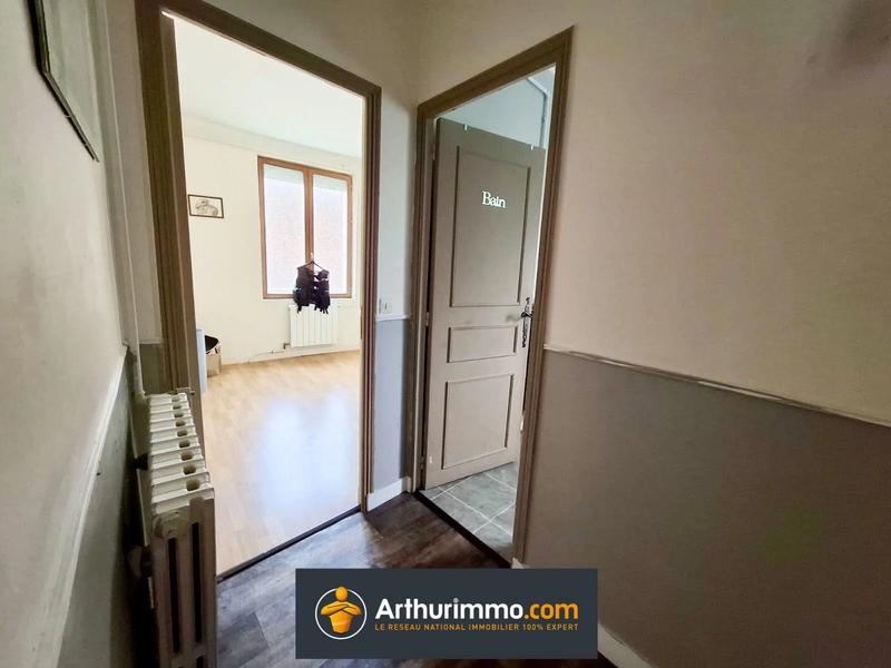 Maison - 232 m² - 8 pièces