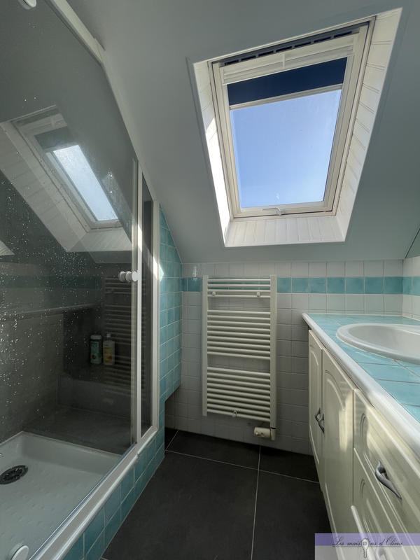 Maison - 195 m² - 7 pièces