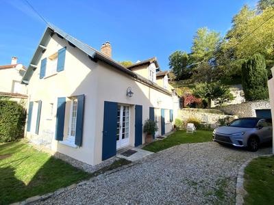 Maison ancienne - 138 m² - 7 pièces