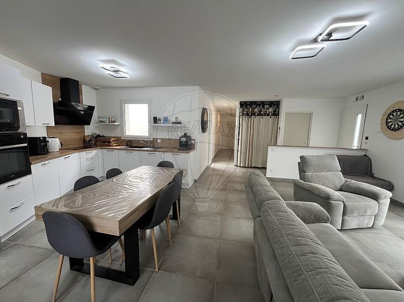 Maison - 73 m² - 3 pièces