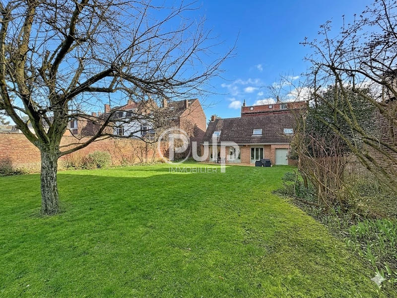 Maison - 124 m² - 8 pièces