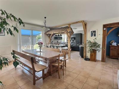 Pavillon - 142 m² - 6 pièces