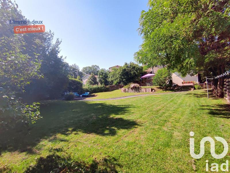 Maison - 297 m² - 9 pièces