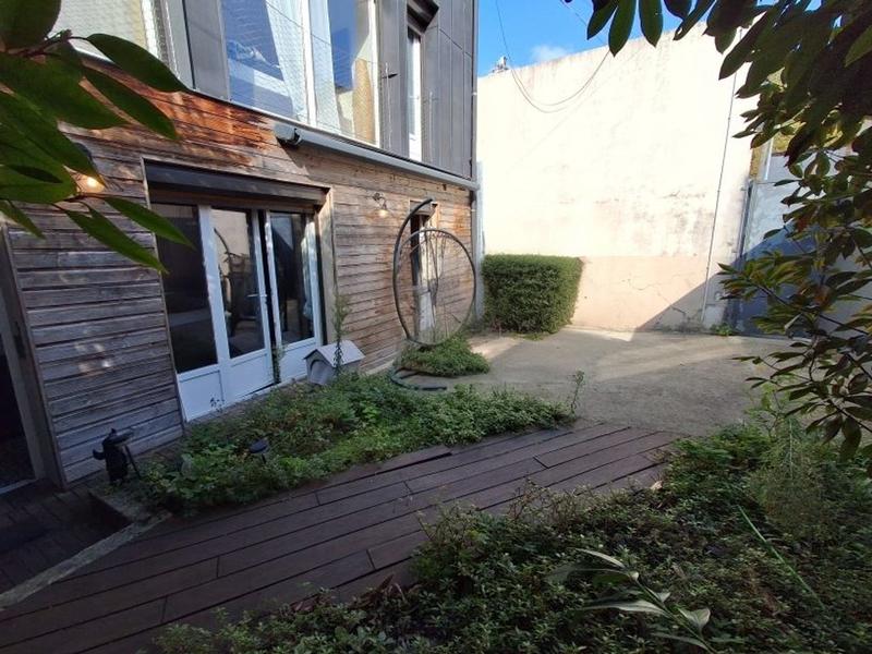 Maison - 85 m² - 5 pièces